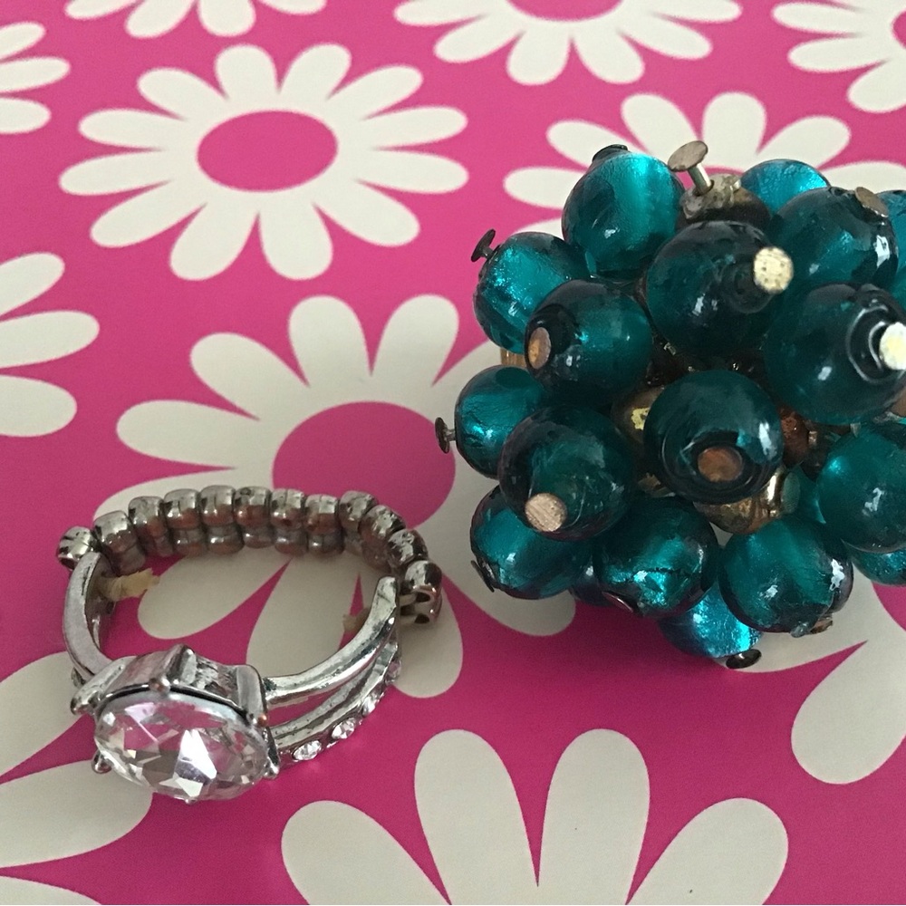 3 stretch statement rings - Picture 3 of 4